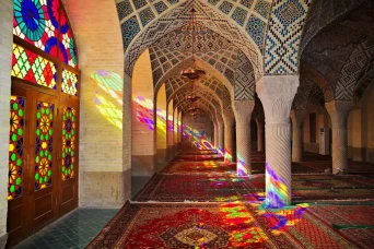 مسجد خواجه نصیرالملک شیراز ، ایران