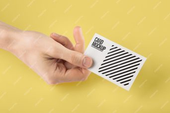 لایه باز طراحی موکاپ کارت ویزیت دستی